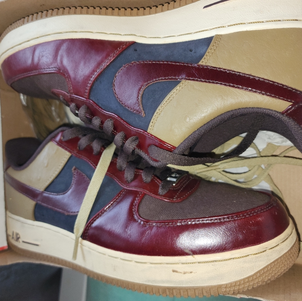 nike airforce 9.5 Fits Like 10